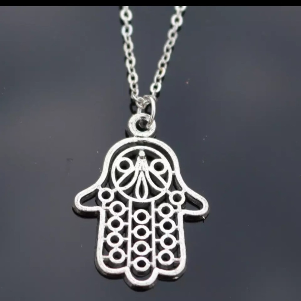 Hamsa Pendant Necklace